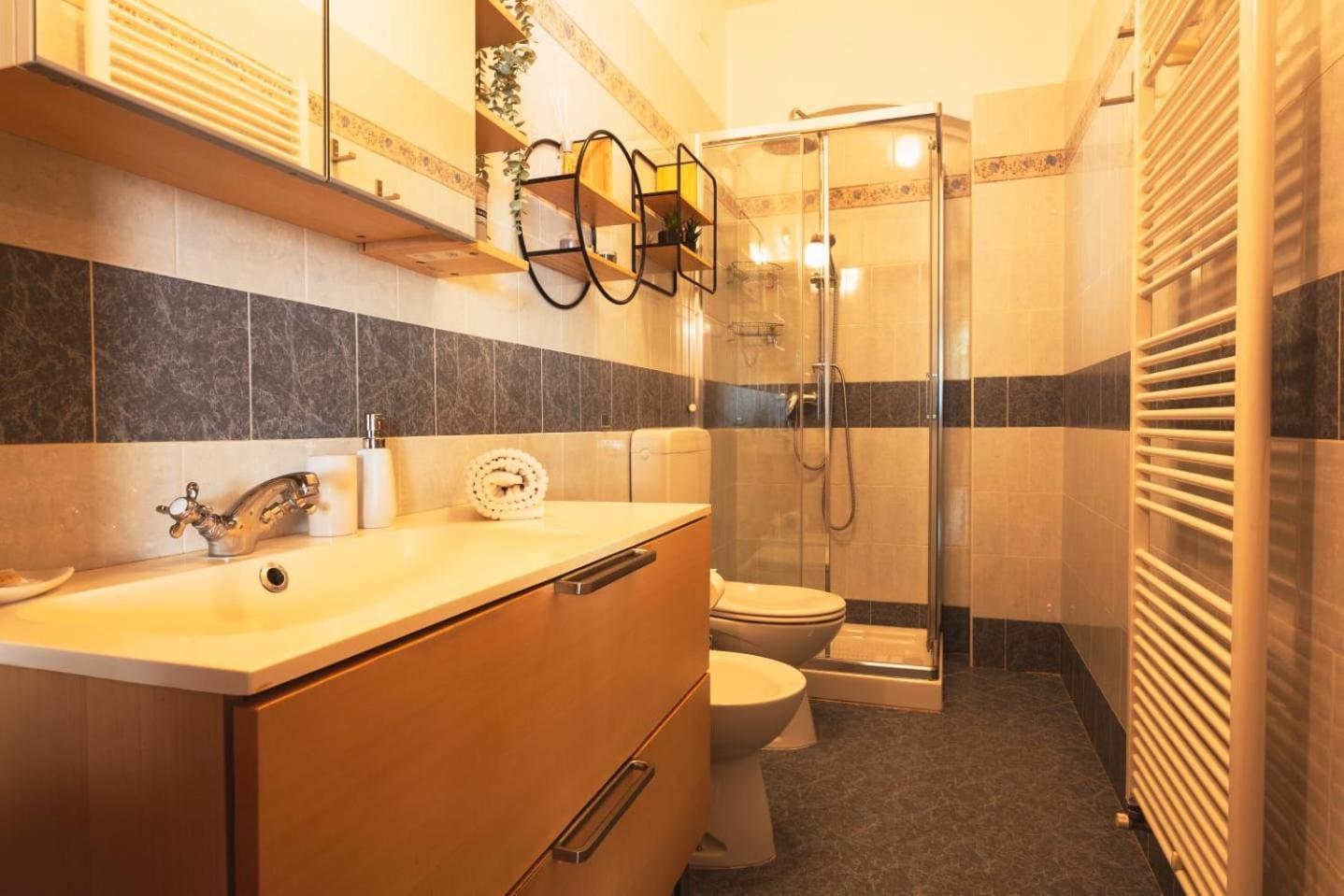 Mina Home غوريزيا المظهر الخارجي الصورة